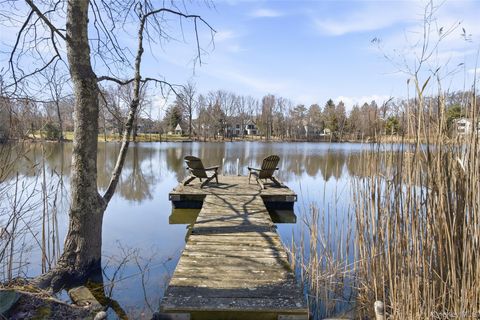 Tiny photo for 2 Lakeridge Drive, Armonk, NY 10504 (MLS # 971207)