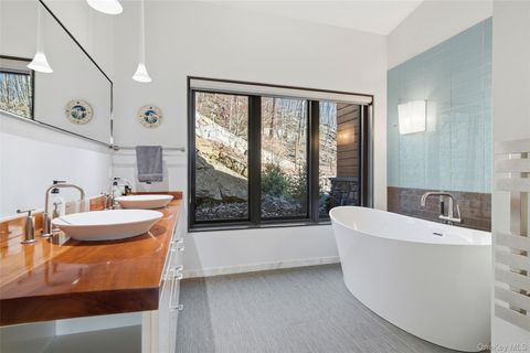 Tiny photo for 2 Lakeridge Drive, Armonk, NY 10504 (MLS # 971207)