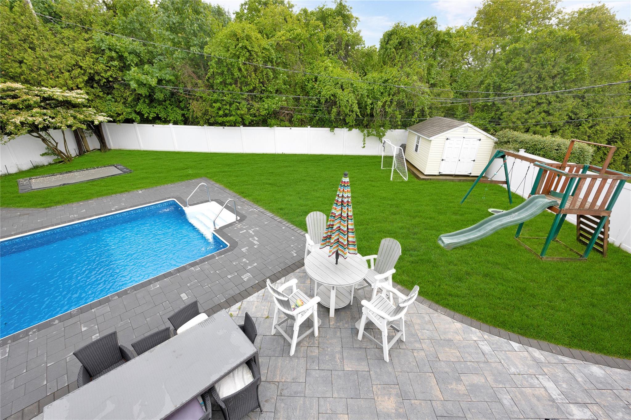 23 Evelyn Drive, Bethpage, New York image 27