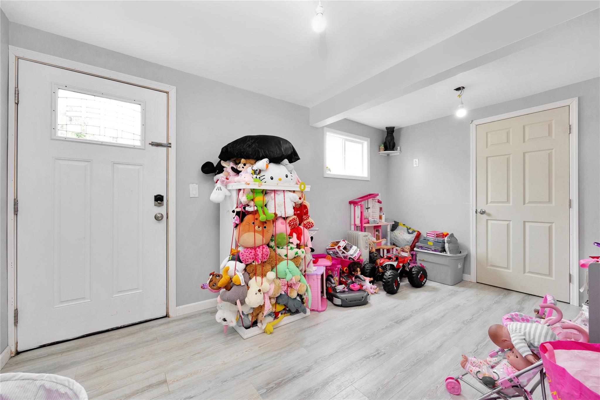 23 Evelyn Drive, Bethpage, New York image 21