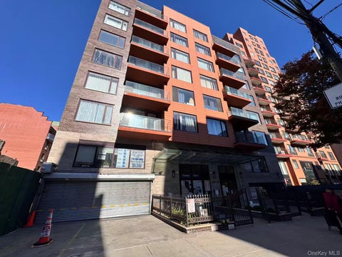 Photo of 13227 41st Road #6C, Flushing, NY 11355 (MLS # 1067020)