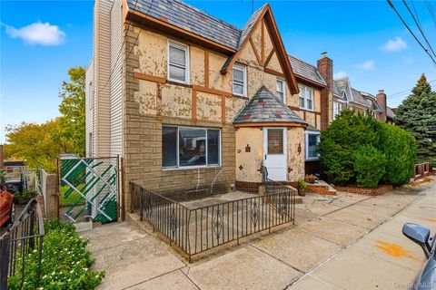61-24 65th Street Middle Village NY 11379