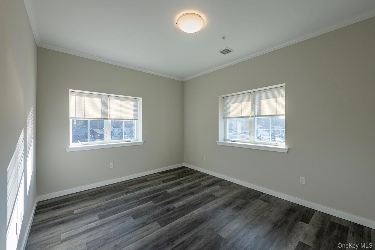 87 N Chestnut Street 101