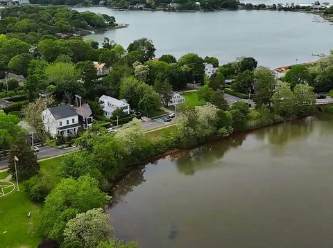 352 Main Street Sag Harbor NY 11963