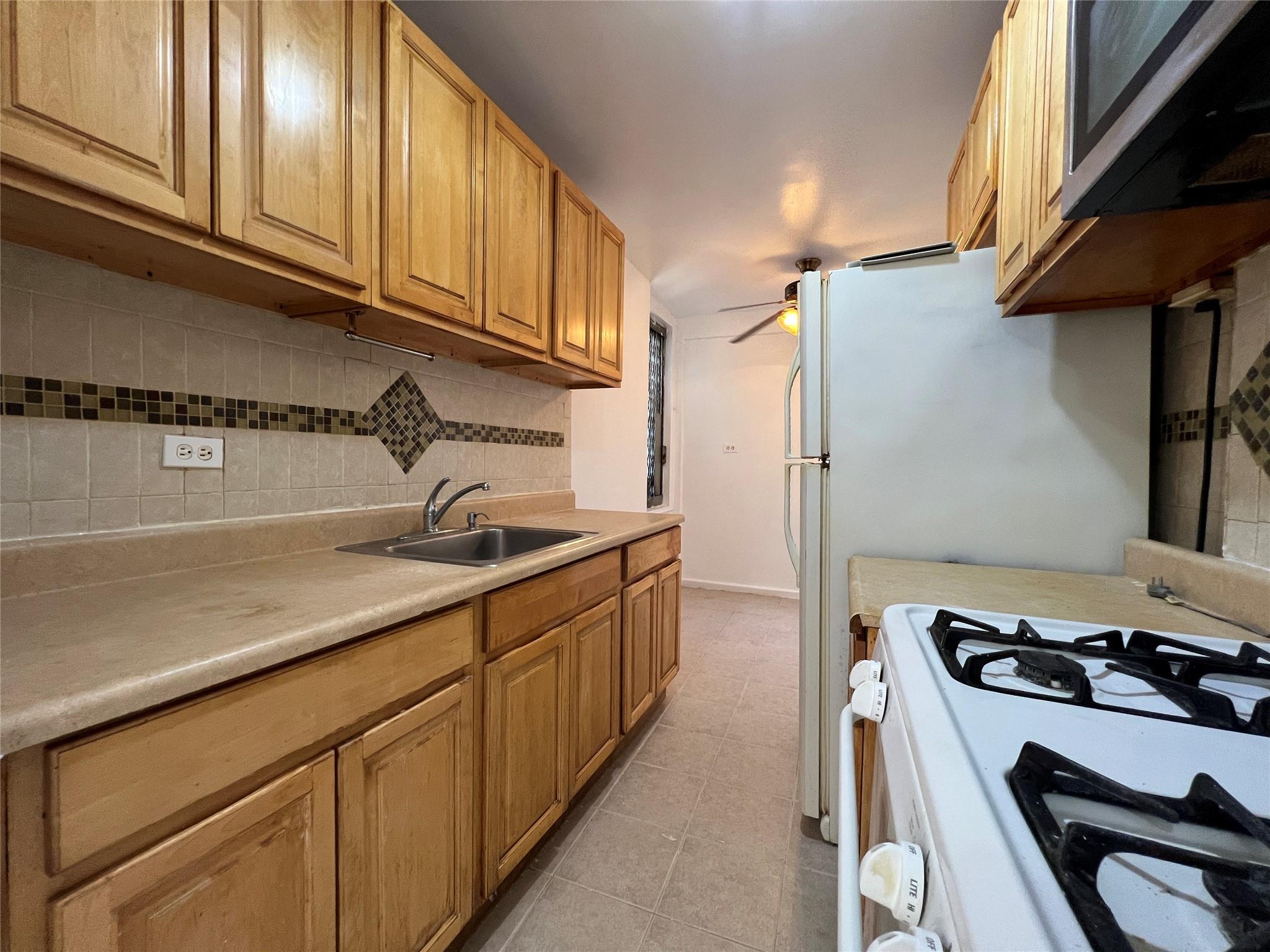 1475 Thieriot Avenue 5J