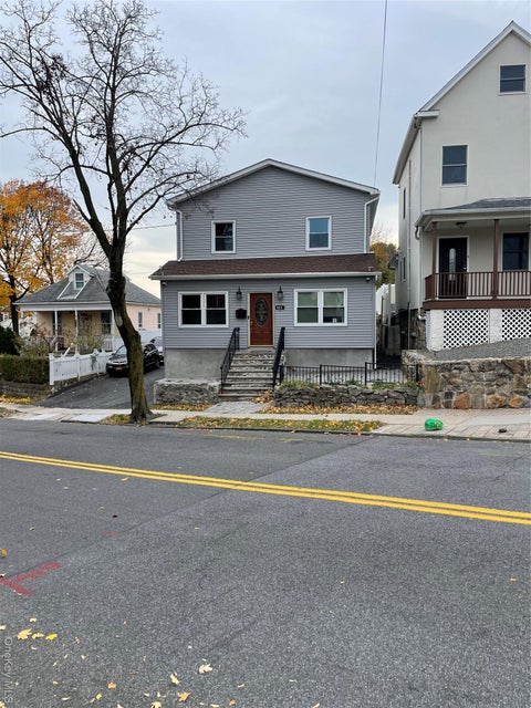Homes For Sale - 953 Mile Square Road<br/> Yonkers, NY 10704