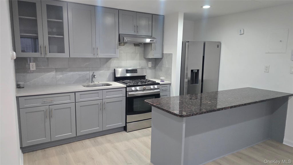 Photo of 132-18 Avery Avenue #1A, Flushing, NY 11355 (MLS # 1061724)