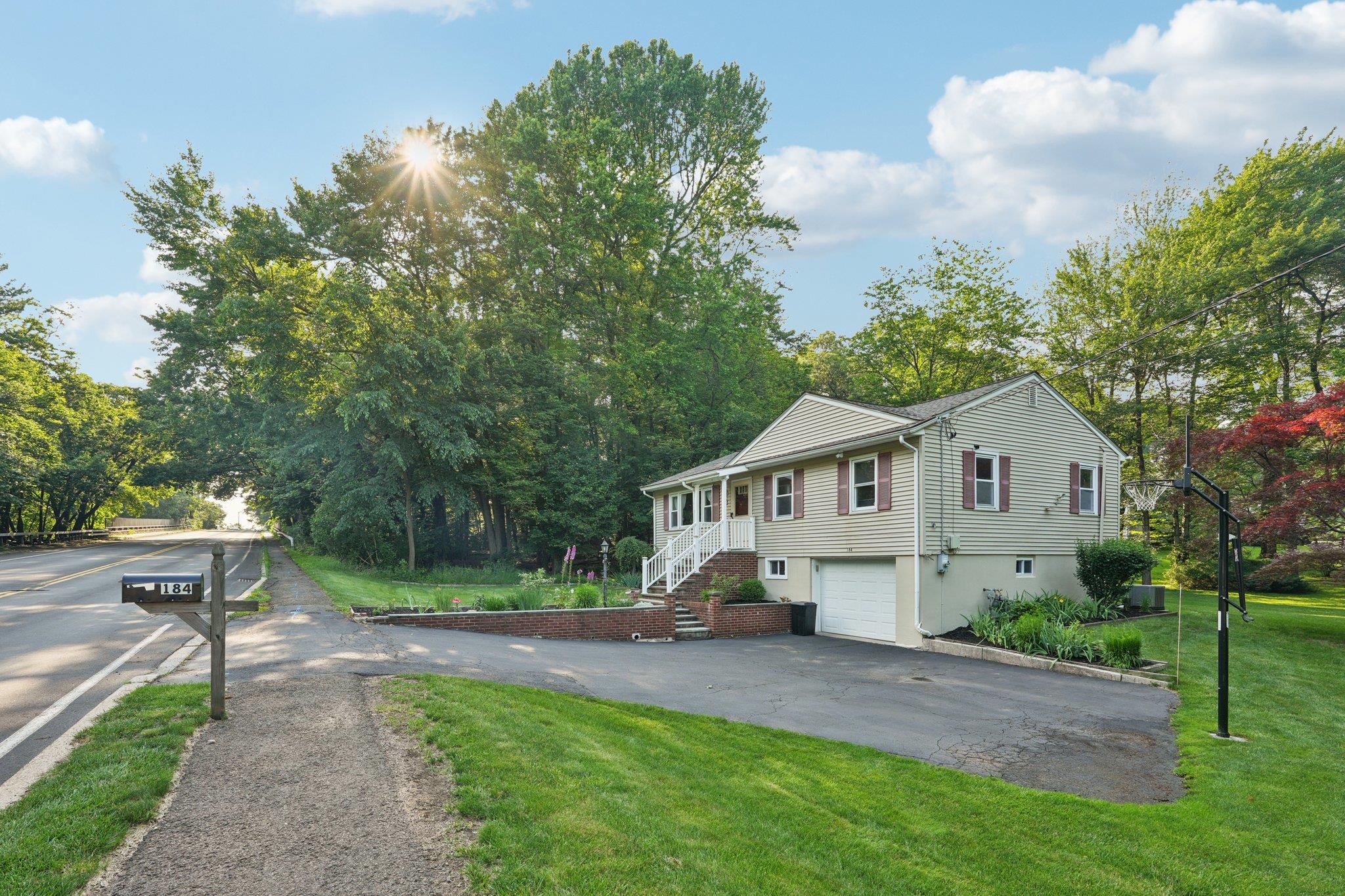 184 Ludvigh Road