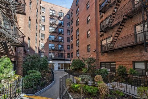 132-35 Sanford Avenue 613 Flushing NY 11355