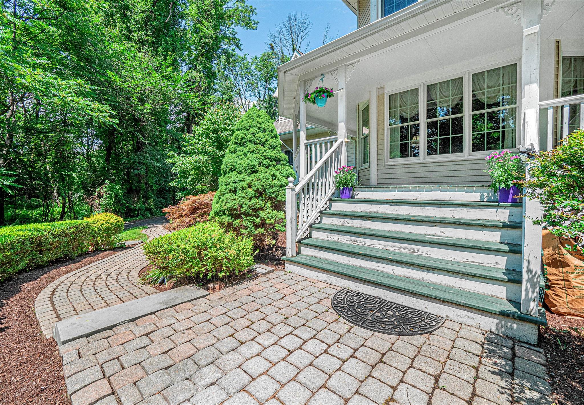 84 Meadow Ridge Road