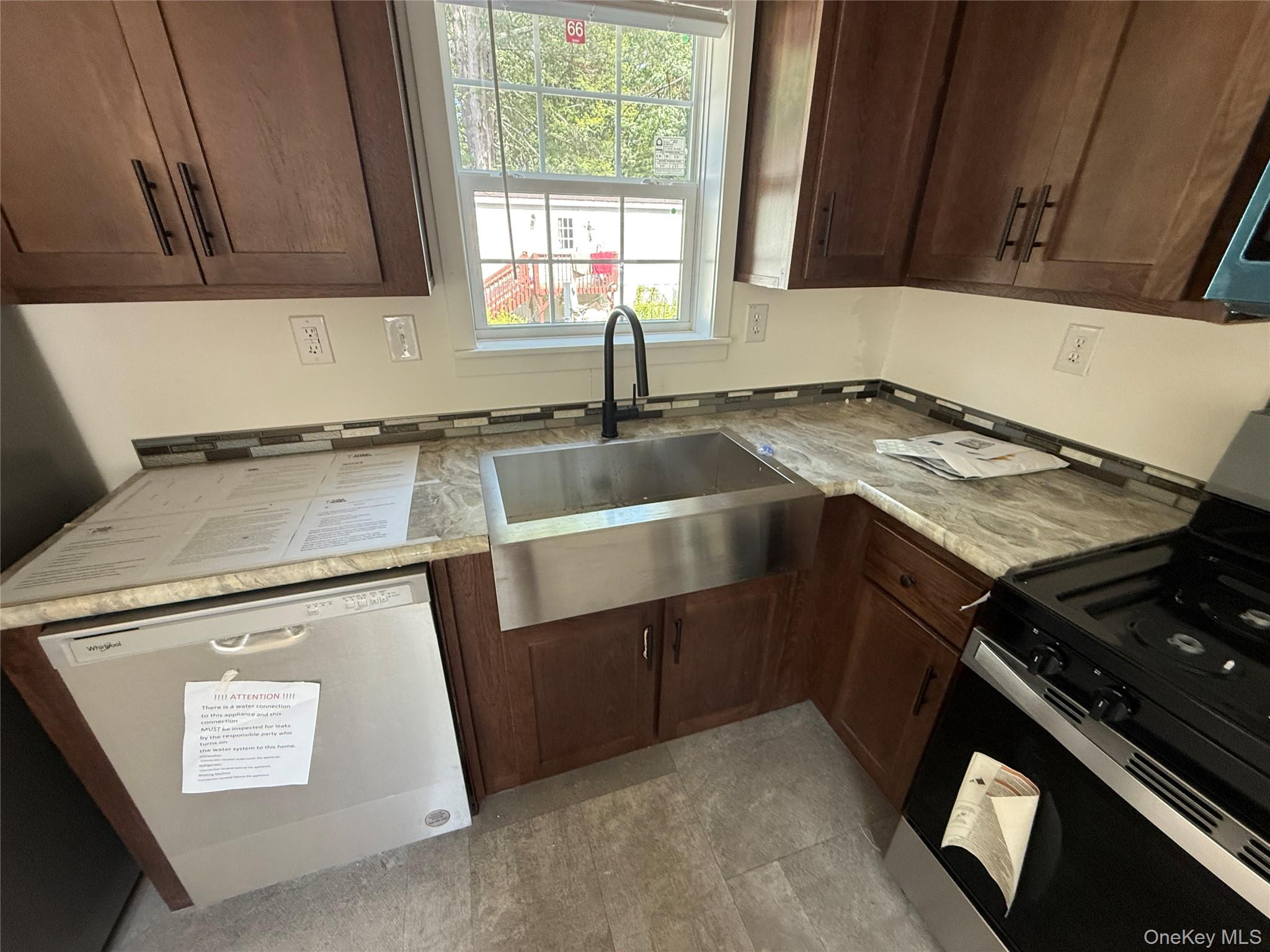 367 Forest Park (aka William St) Street