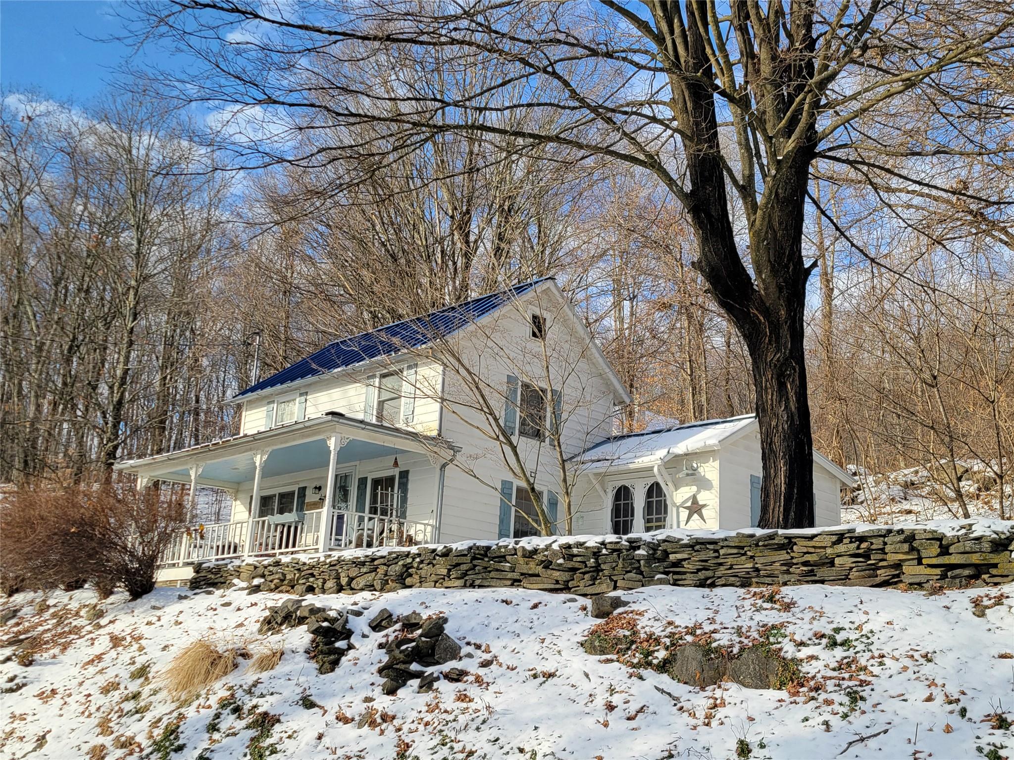 114 Half Moon Road, Highland, New York image 1