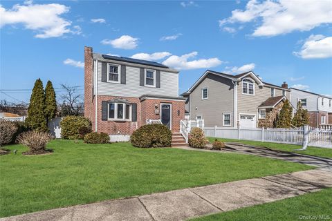 Homes For Sale - 36 Amethyst Street<br/> Elmont, NY 11003