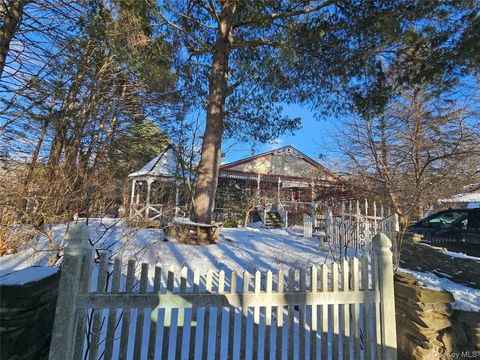 Homes For Sale - 21 Philcox Road<br/> Middletown, NY 10940