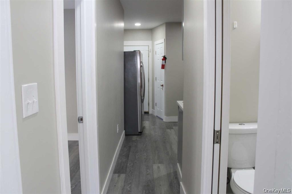 Poughkeepsie, New York 12601, United States, 2 Bedrooms Bedrooms, ,1 BathroomBathrooms,Residential,Pending,252431