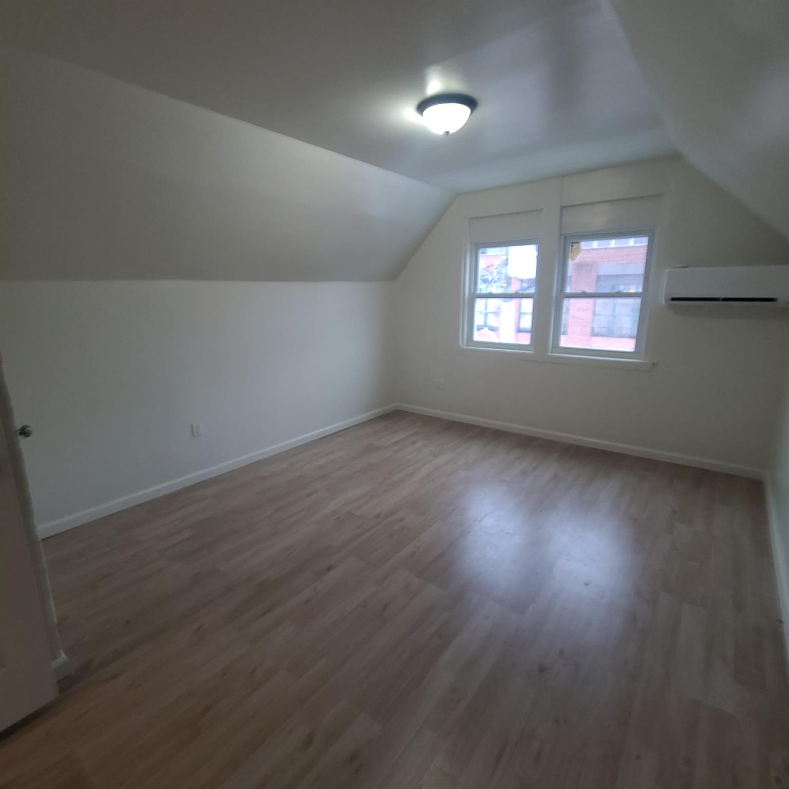 Rental Property at Cortlandt Street, Mount Vernon, New York - Bedrooms: 2 
Bathrooms: 1 
Rooms: 4  - $2,200 MO.