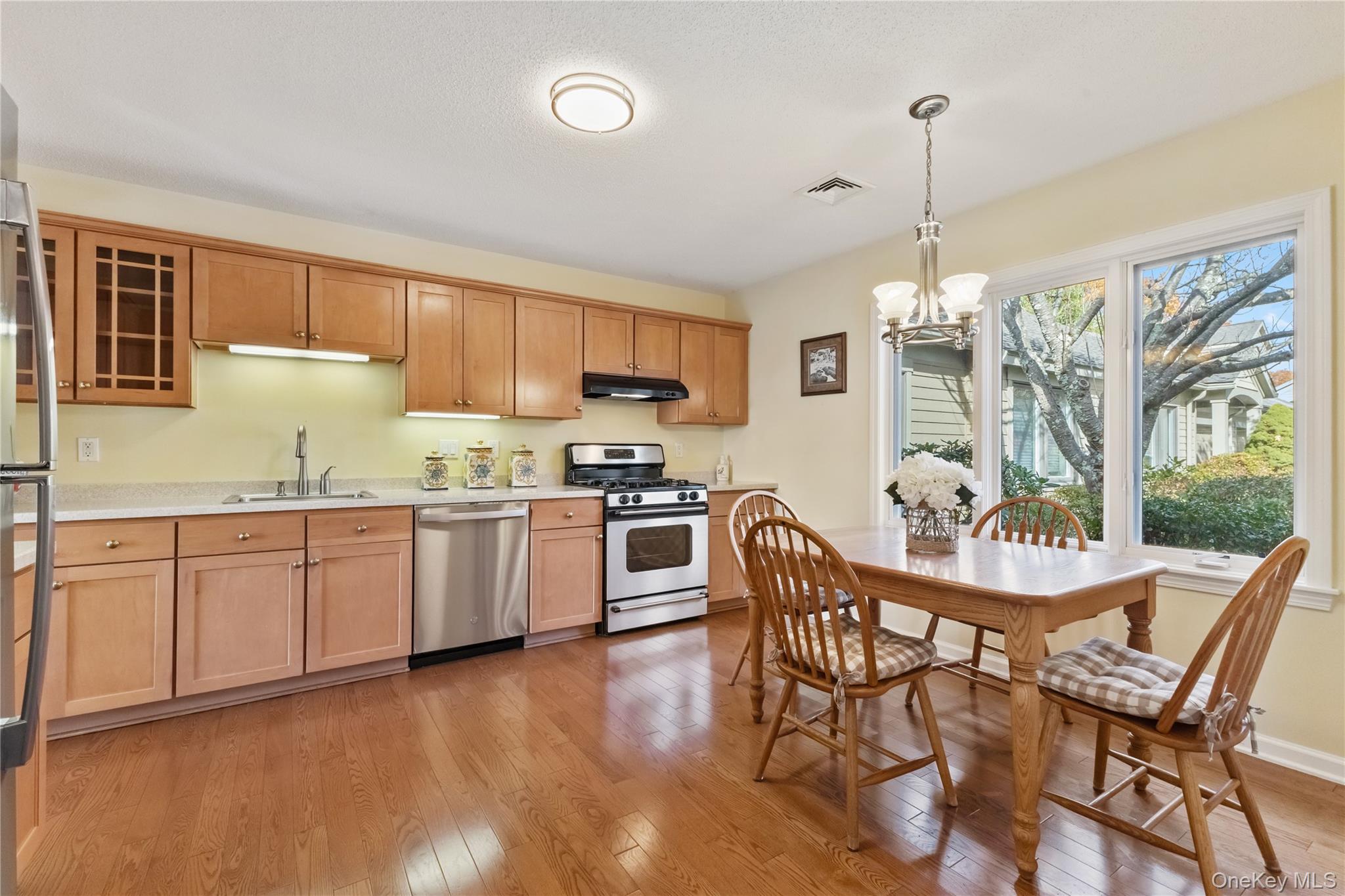 882 Heritage Hills B