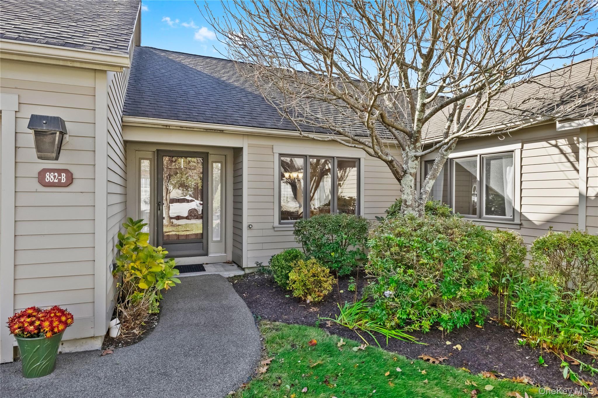 882 Heritage Hills B