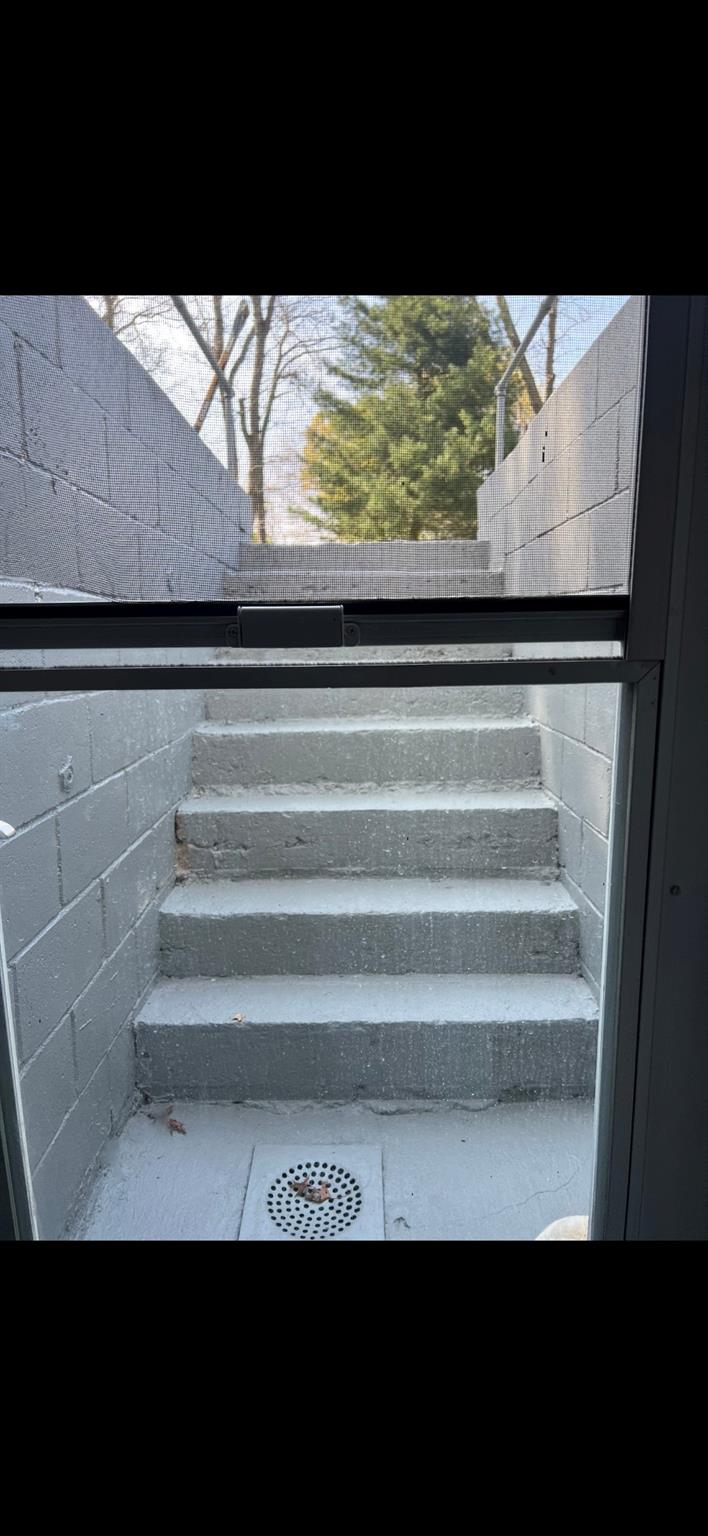 78 Brentwood Street, Bay Shore, New York image 11