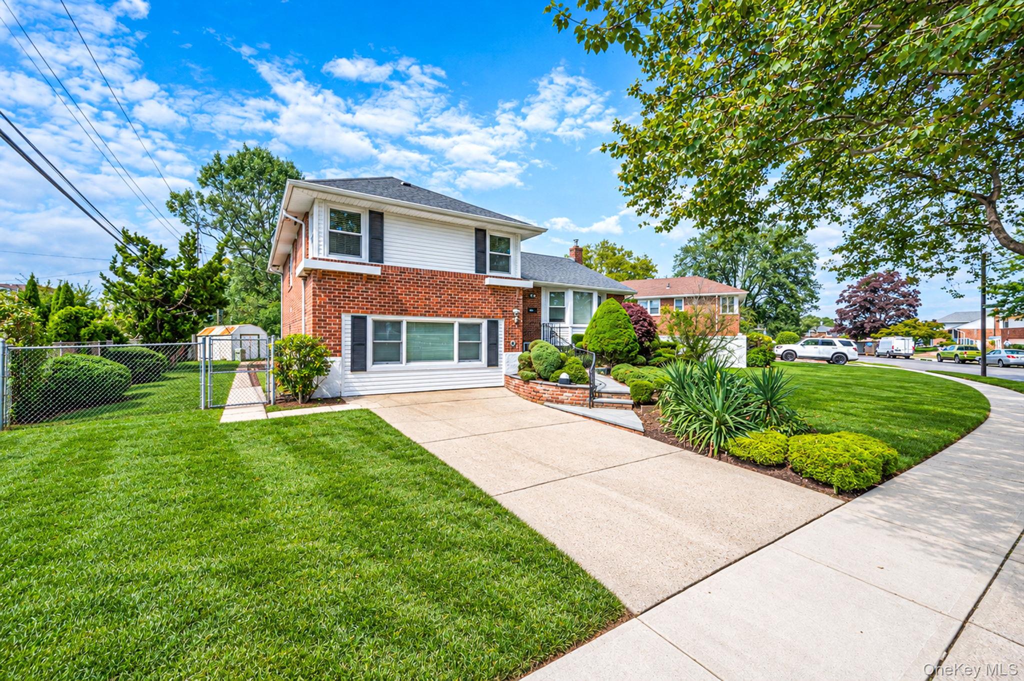 3 Rosewood Drive