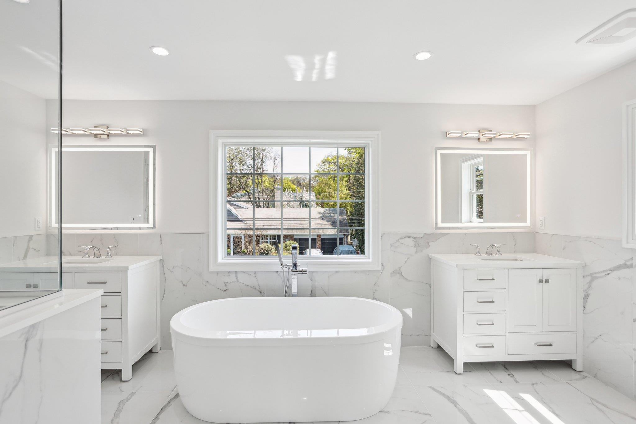 44 Harbor Hills Drive, Port Washington, New York image 11