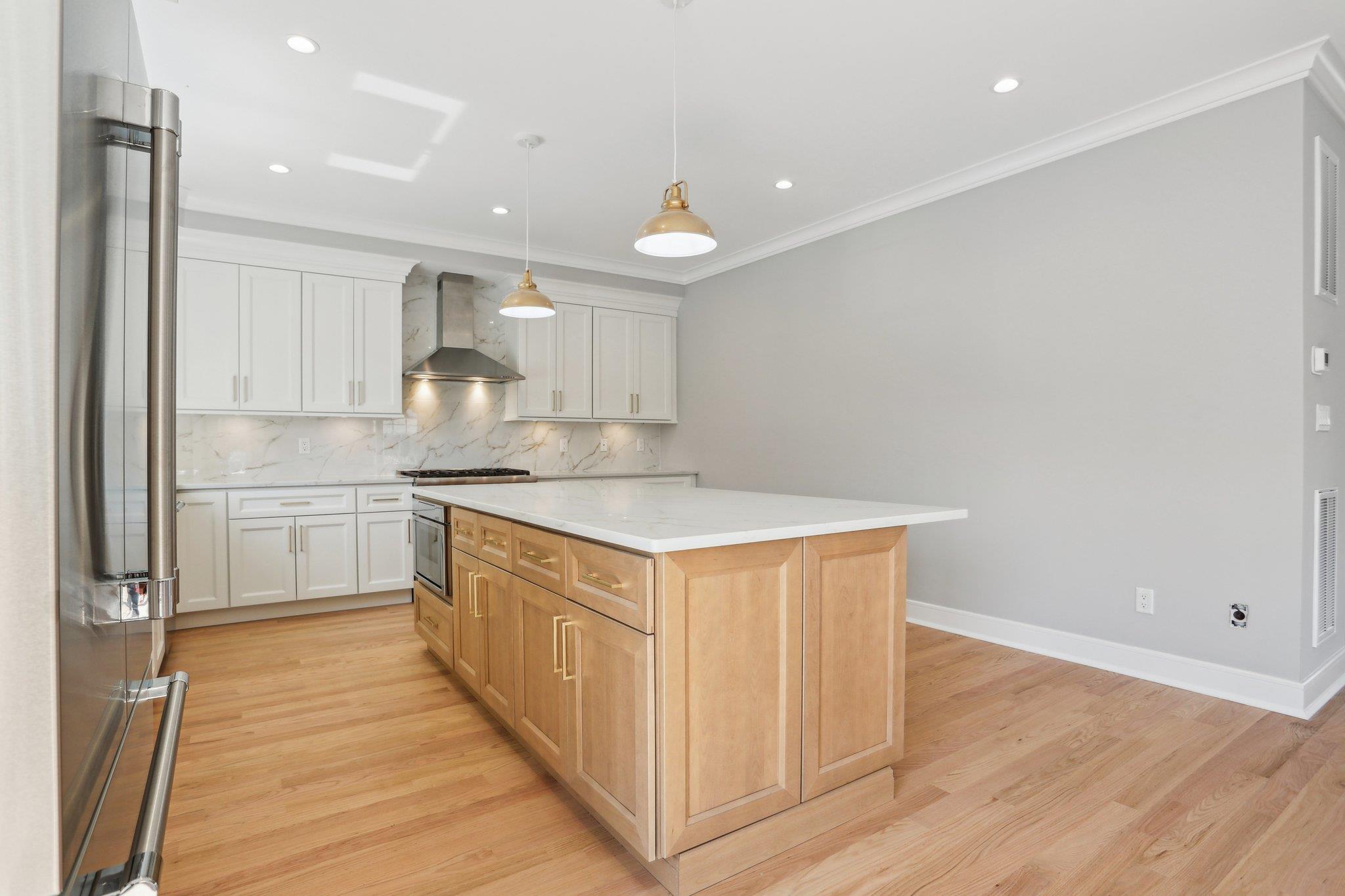 44 Harbor Hills Drive, Port Washington, New York image 6