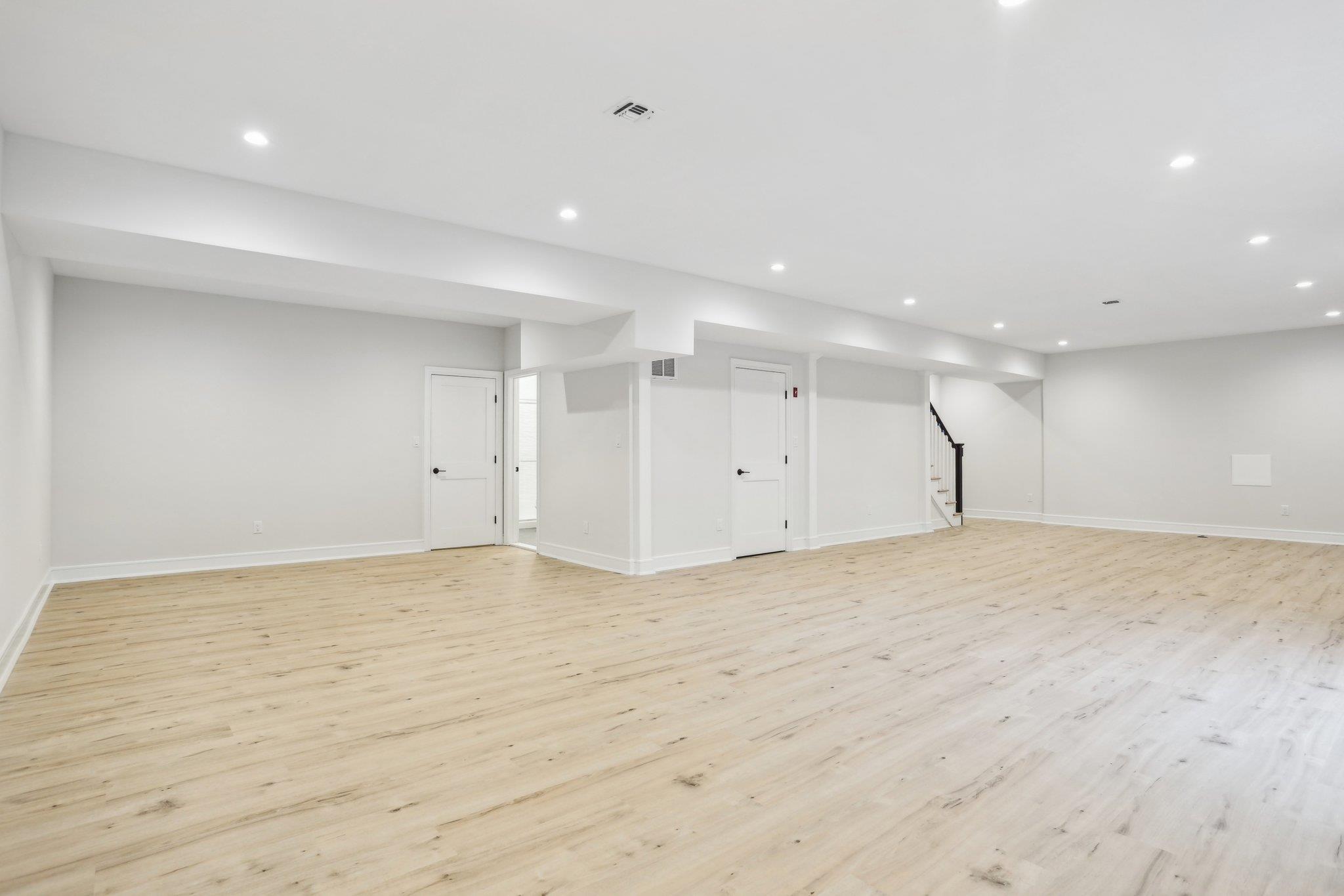 44 Harbor Hills Drive, Port Washington, New York image 19