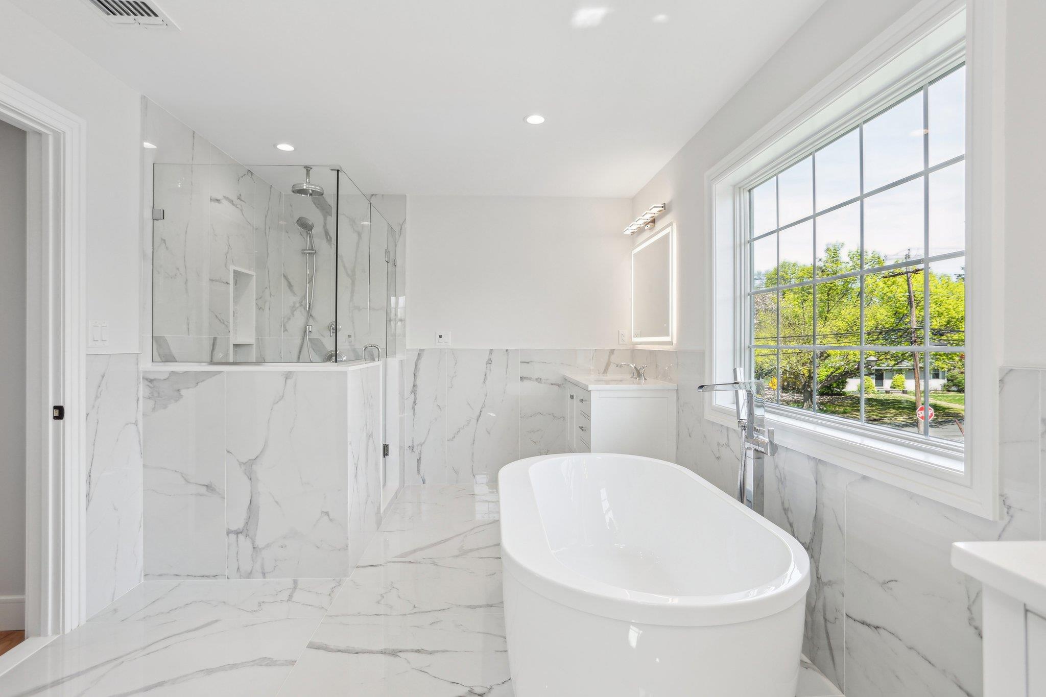 44 Harbor Hills Drive, Port Washington, New York image 12