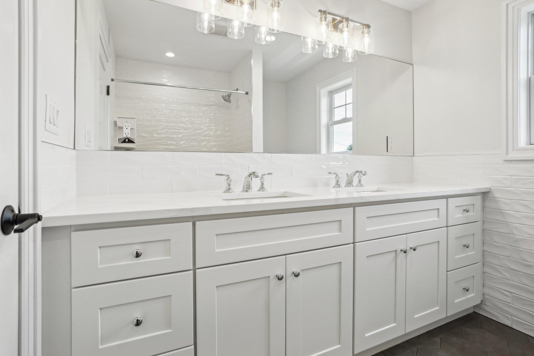 44 Harbor Hills Drive, Port Washington, New York image 15