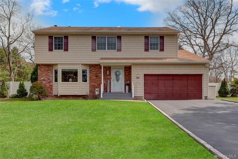 255 Blake Avenue Bohemia NY 11716
