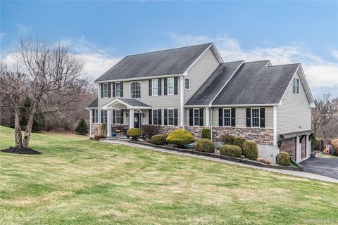 42 Reserve Way Lagrangeville NY 12540