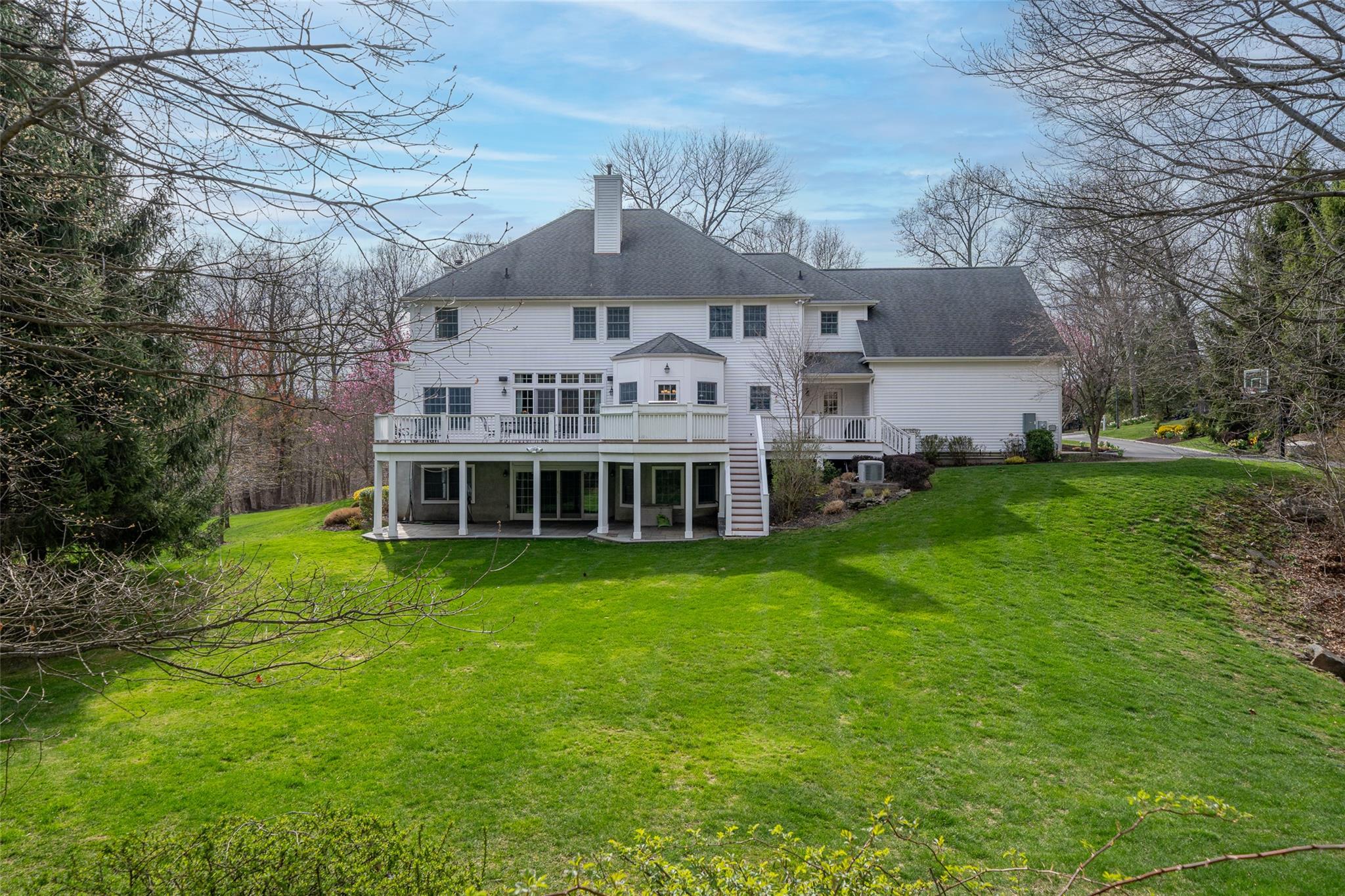 8 Turtleback Way, Chappaqua, New York image 21