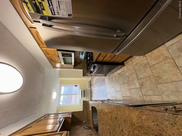 14 Nosband Avenue 1j