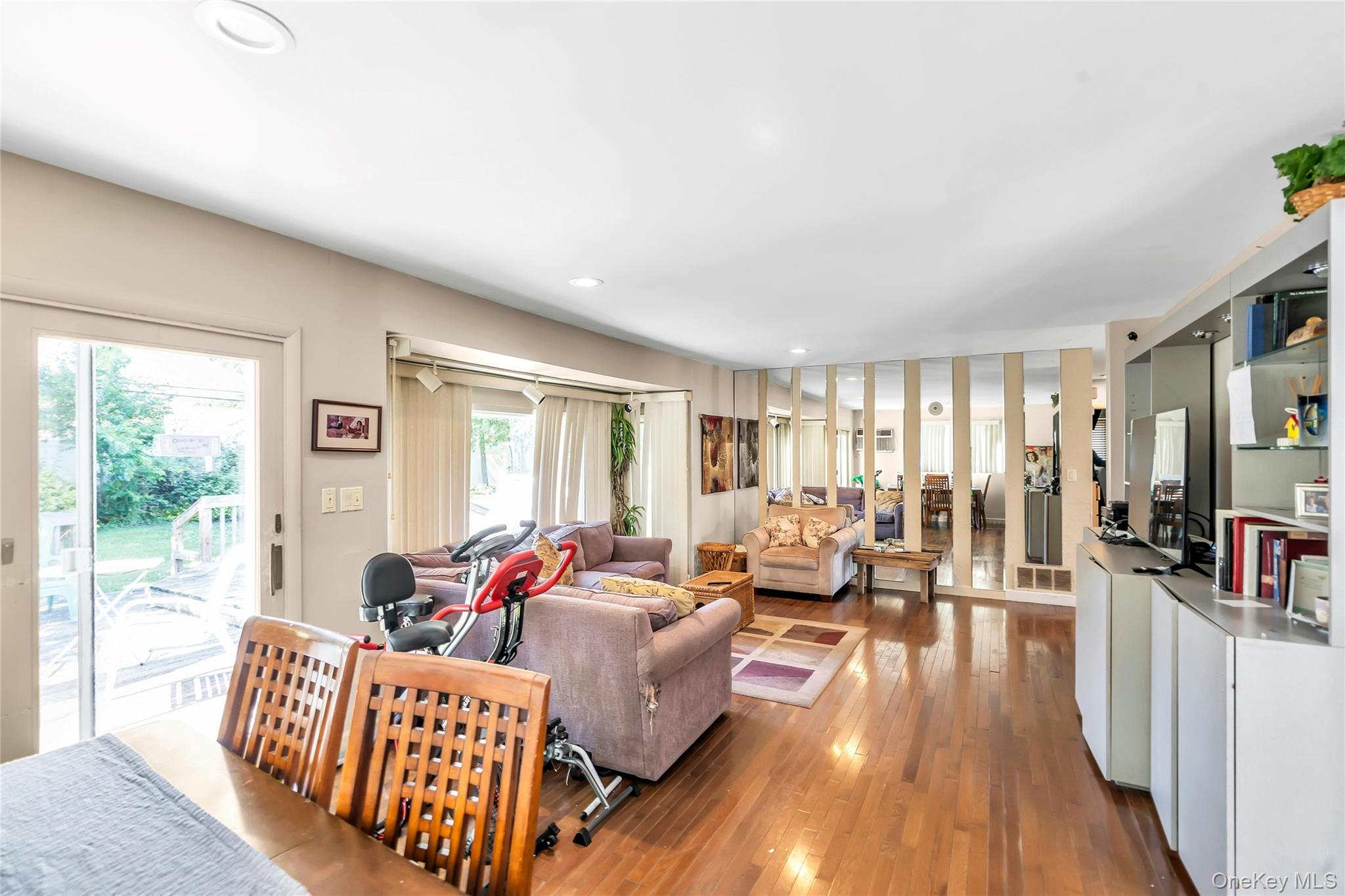 33 Cameo Road
