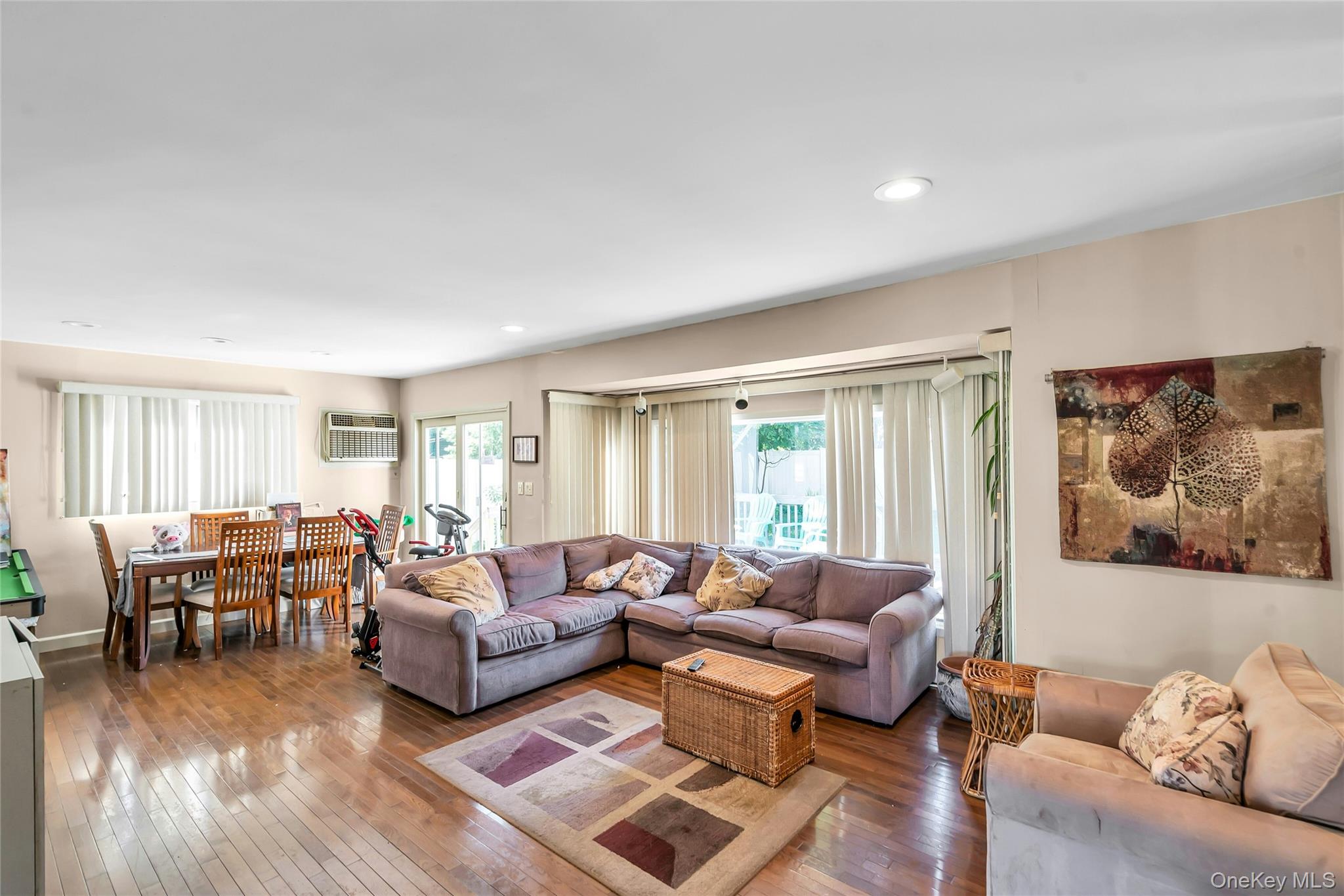 33 Cameo Road