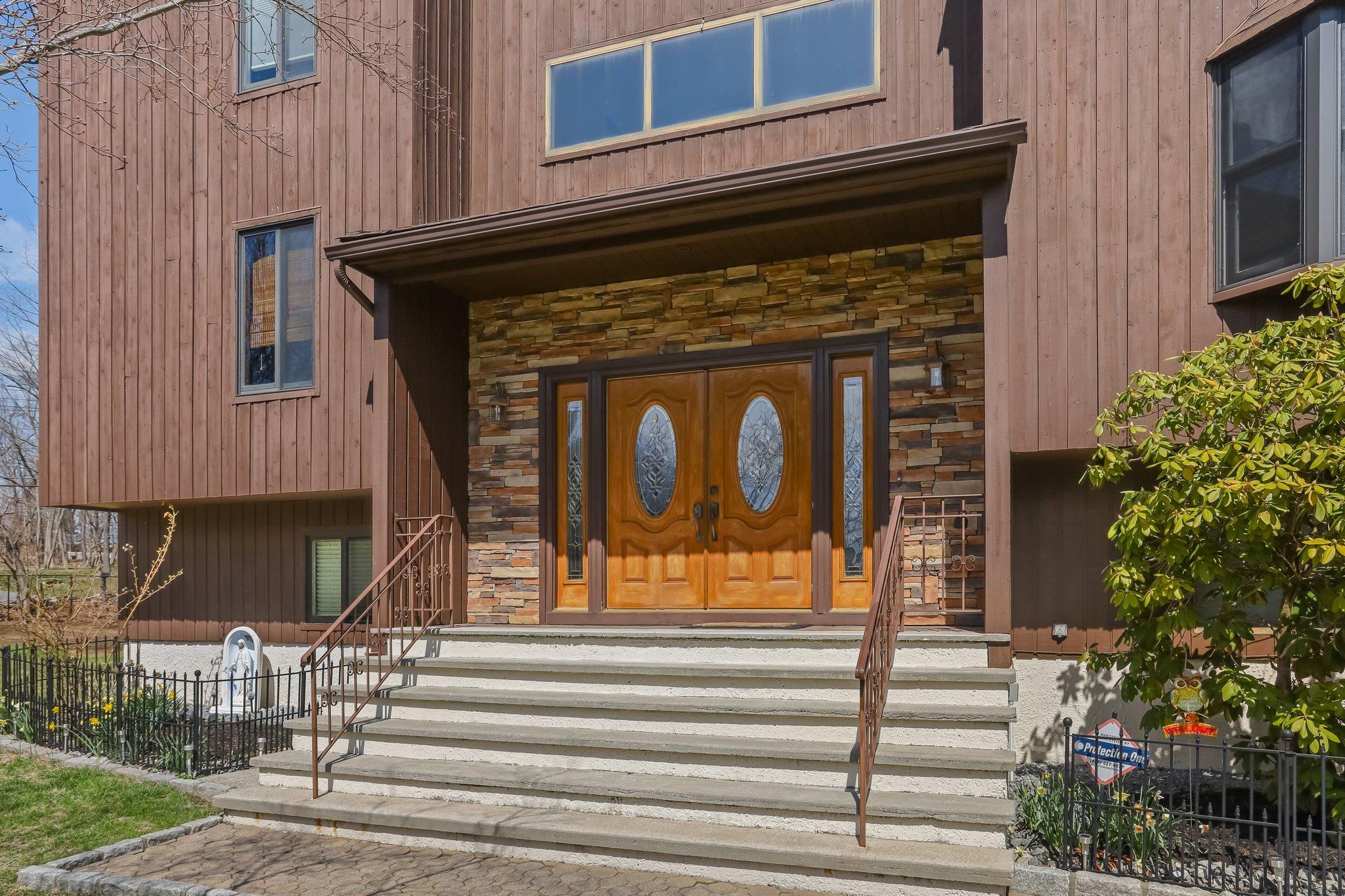 1 Southgate Drive, Cortlandt Manor, New York image 6