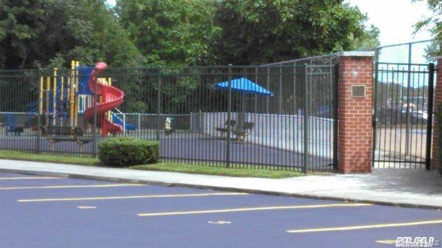 23-35 Bell Boulevard 6G