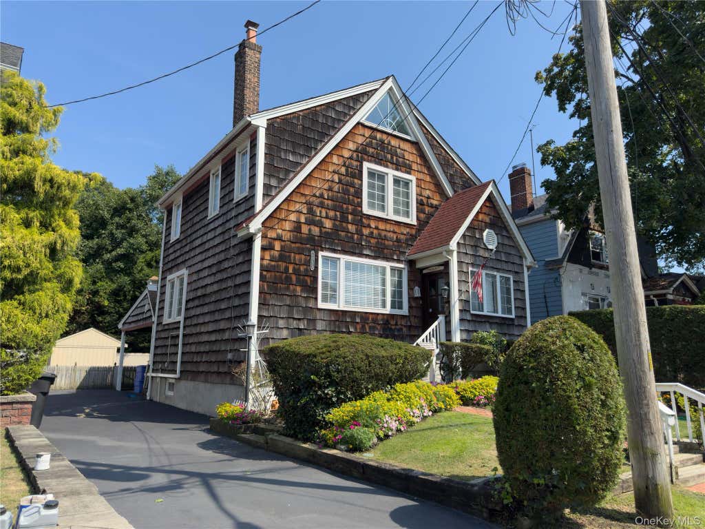 Photo of 1055 Stanton Avenue, Woodmere, NY 11598 (MLS # 1042886)
