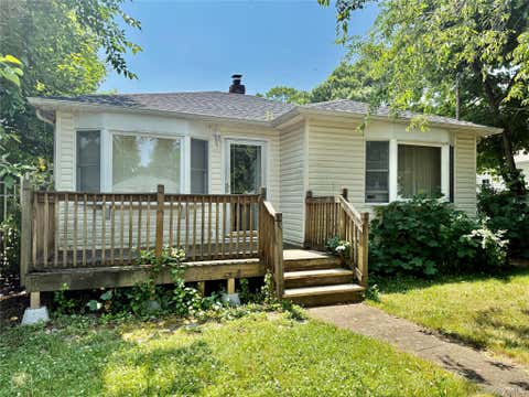 Homes For Sale - 70 Brushwood Drive<br/> Suffolk County, Shirley, NY 11967