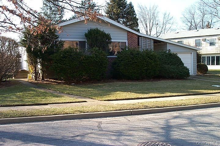 4 Brook Path