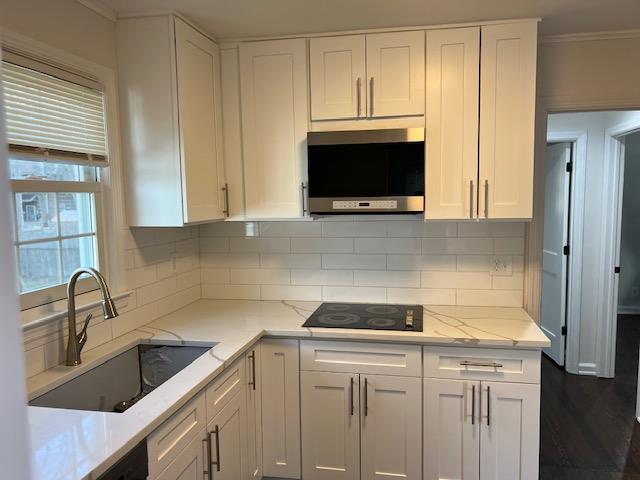 460 Terry Boulevard, Holbrook, New York image 3