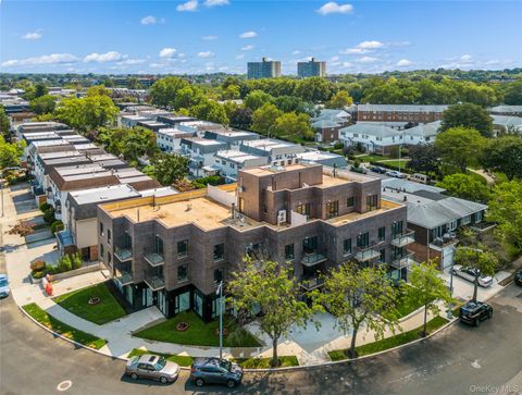 Photo of 214-10 15 Avenue #3D & P6, Bayside, NY 11360 (MLS # 931609)