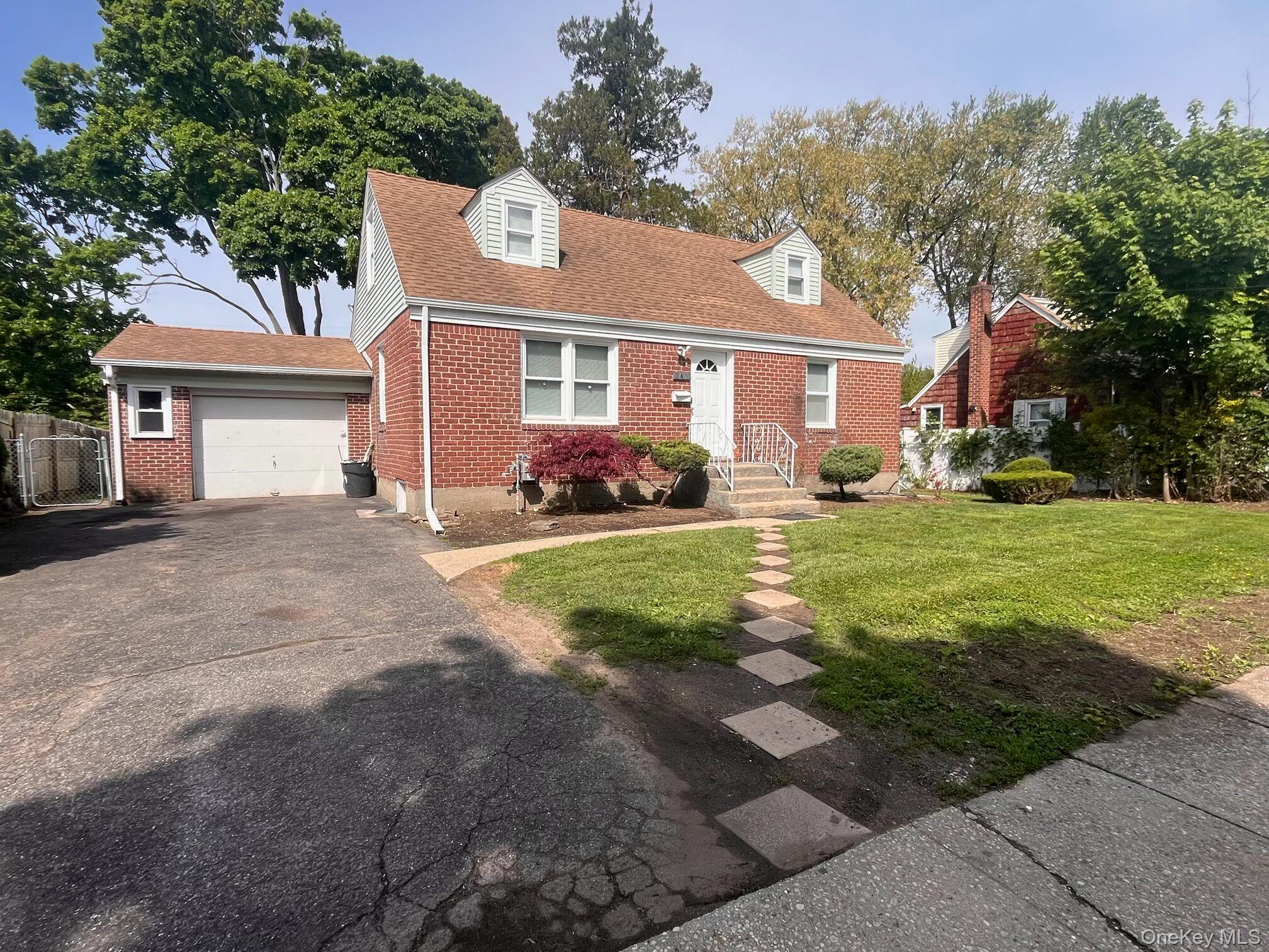 245 Warren Street