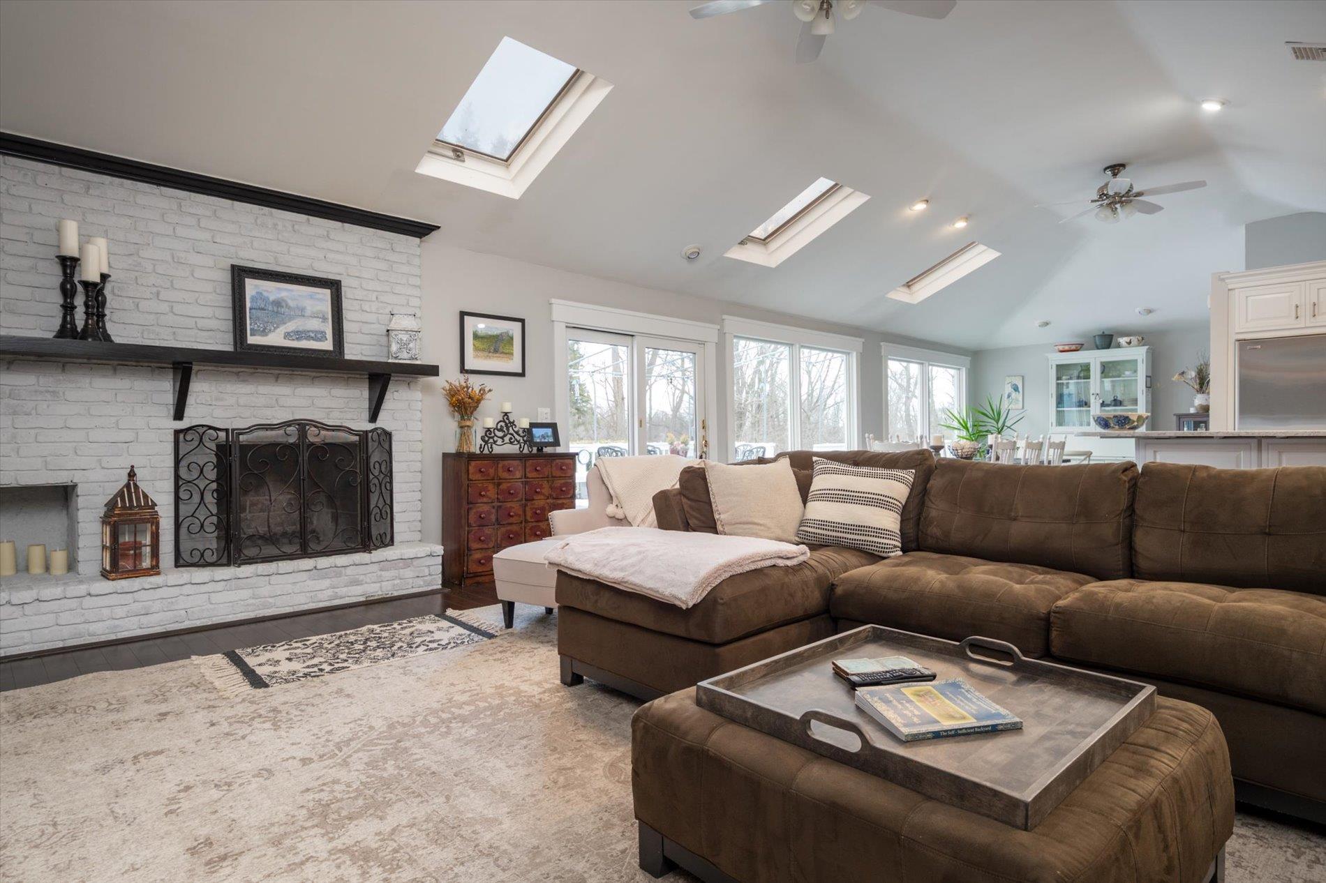 20 Grouse Lane, Lloyd Harbor, New York image 16