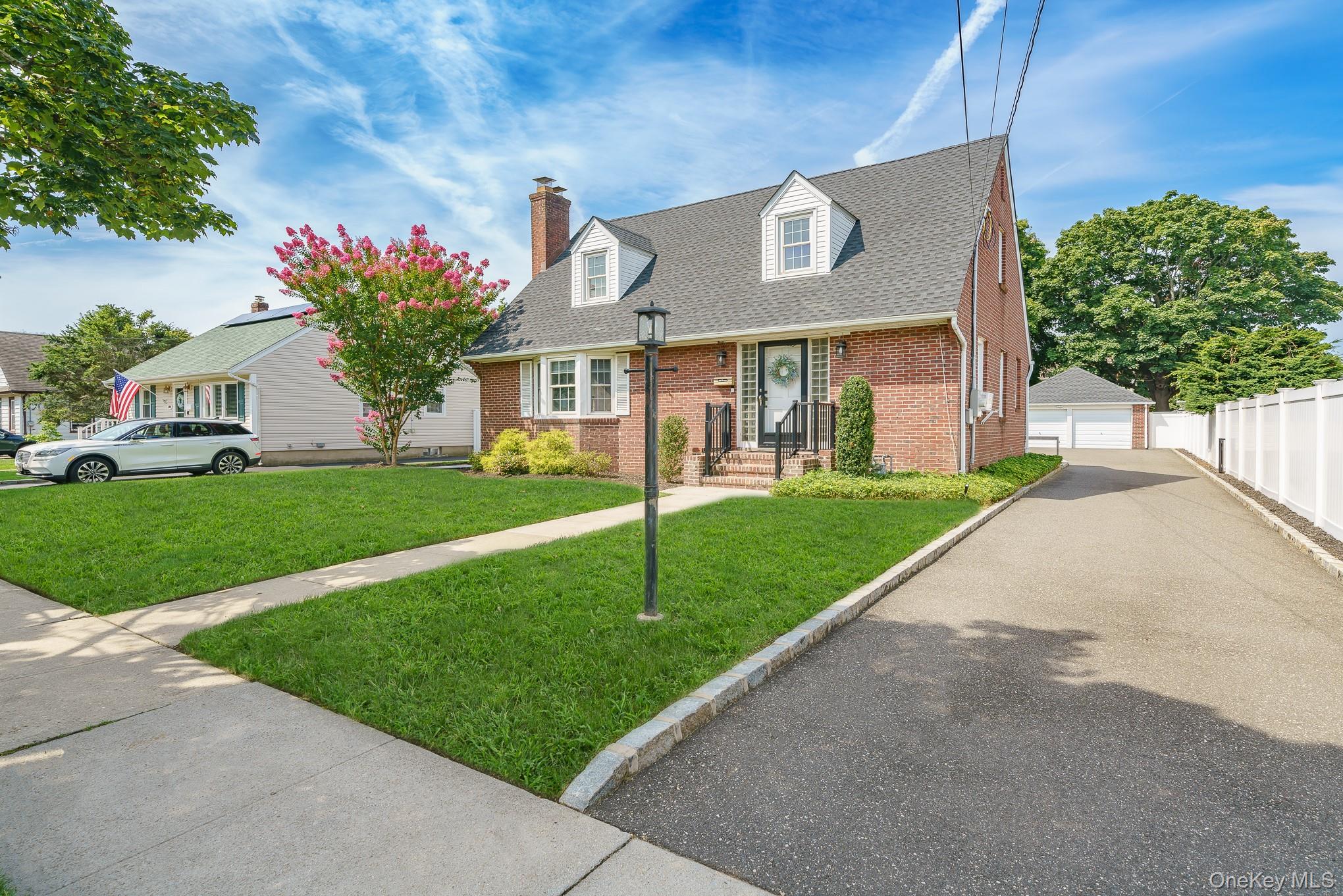 228 Van Cott Avenue