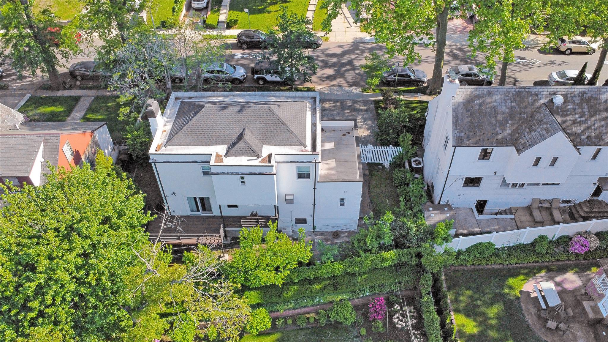 13915 Coolidge Avenue, Briarwood, New York image 5