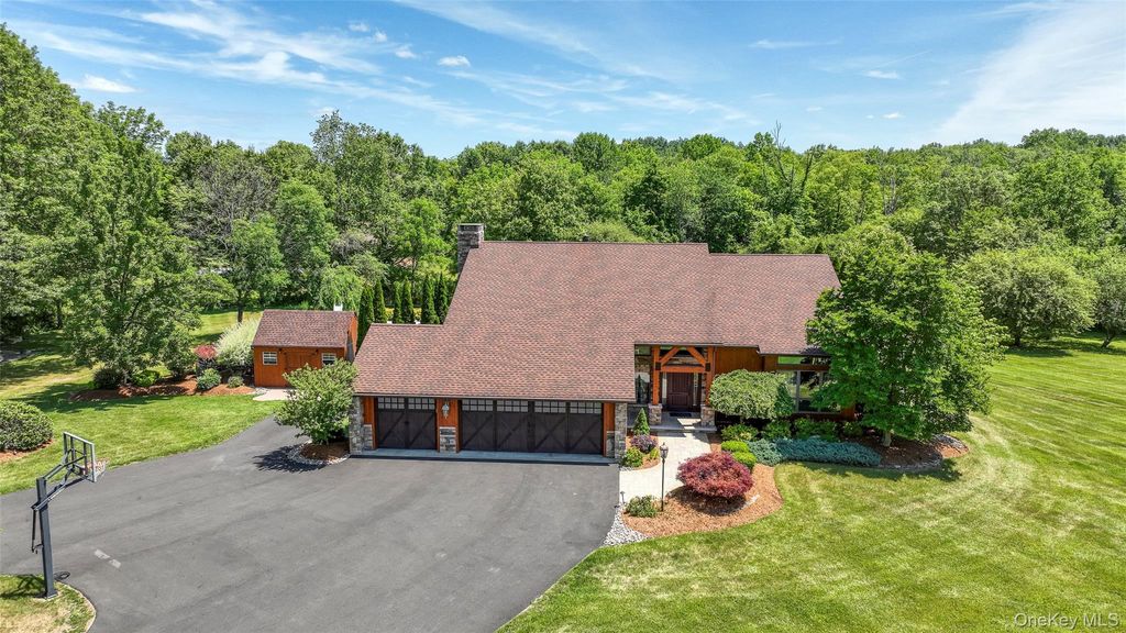 Photo of 2 Boyce Road, Pine Bush, NY 12566 (MLS # 981791)