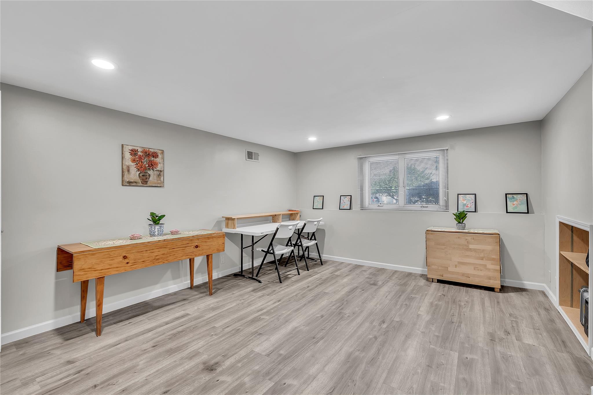 95 Circle Drive, Syosset, New York image 30