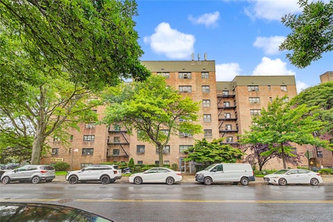 Homes For Sale - 3170 138th Street #5F<br/> Queens County, Flushing, NY 11354