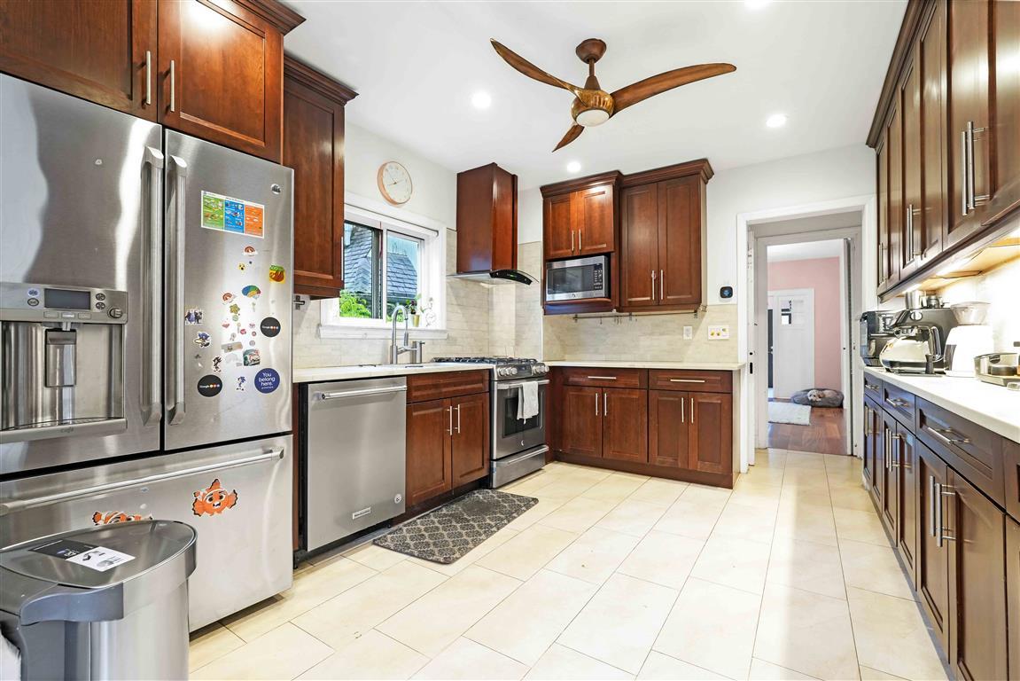114 81st Avenue, Kew Gardens, New York image 10